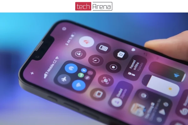 Recenze mobilní telefon Apple iPhone 16e (2025)