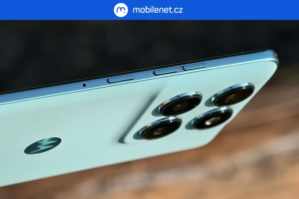 Recenze mobilní telefon Motorola Edge 60 Fusion (2025)