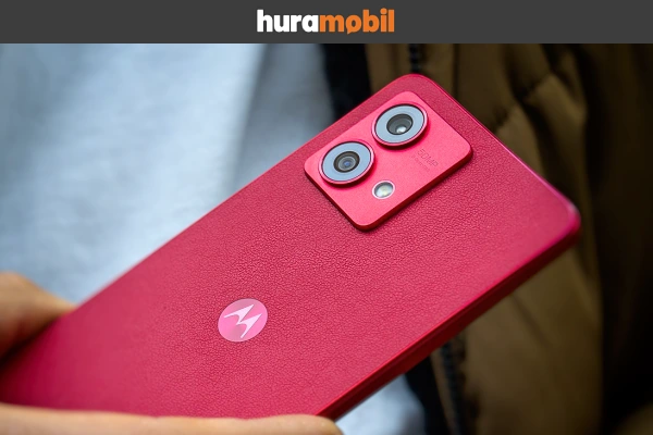 Recenze mobilní telefon Motorola Moto G84 (2023)