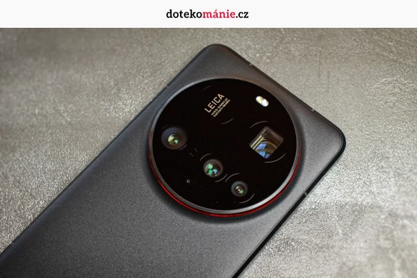 Recenze mobilní telefon Xiaomi 15 Ultra (2025)