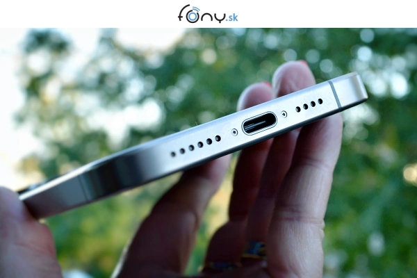 Recenzia mobilný telefón Apple iPhone 15 Pro Max (2023)