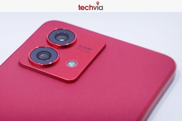 Recenzia mobilný telefón Motorola Moto G84 (2023)